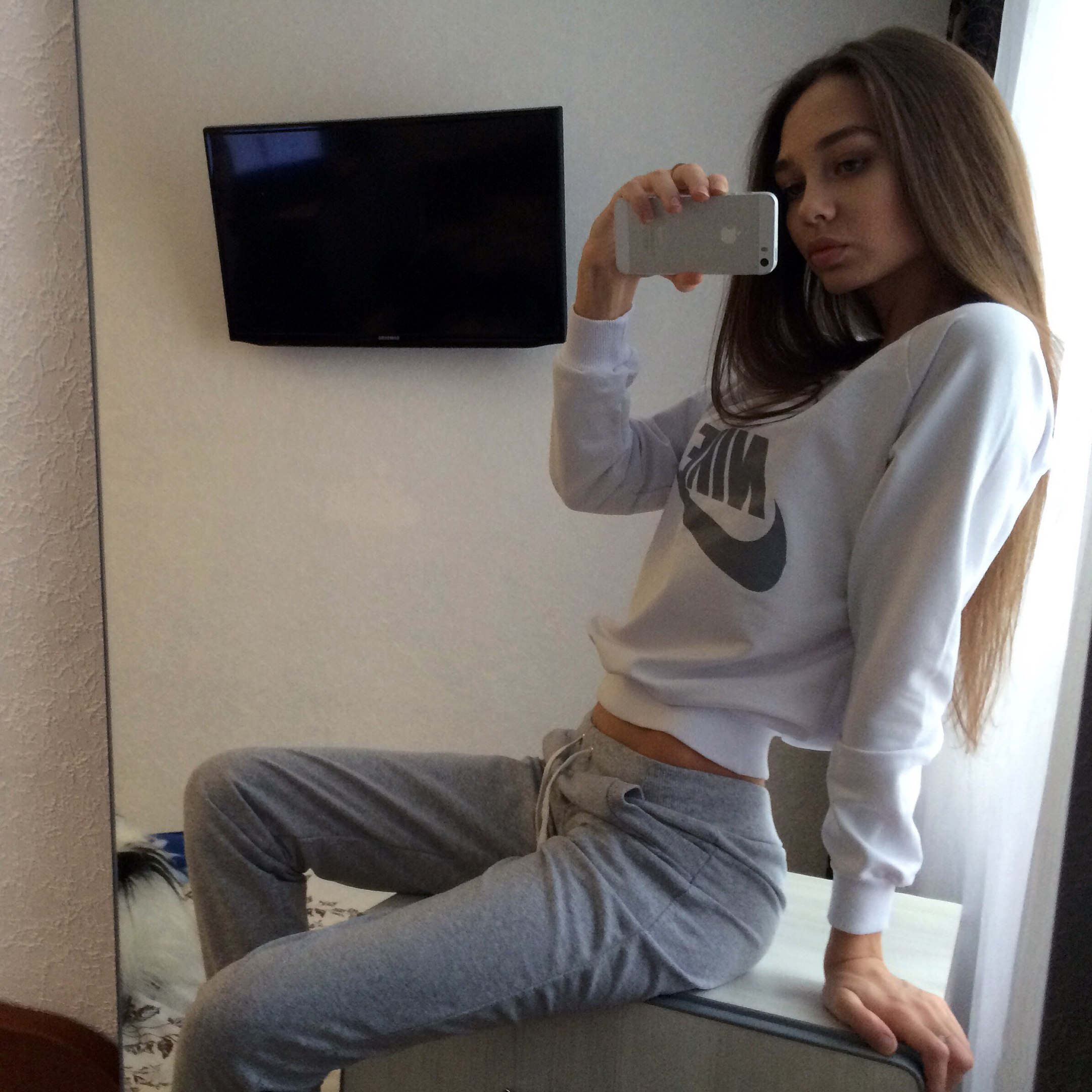 Ванесса проститутка интим салон СПб у метро Адмиралтейская элитный салон проституток Санкт Петербург