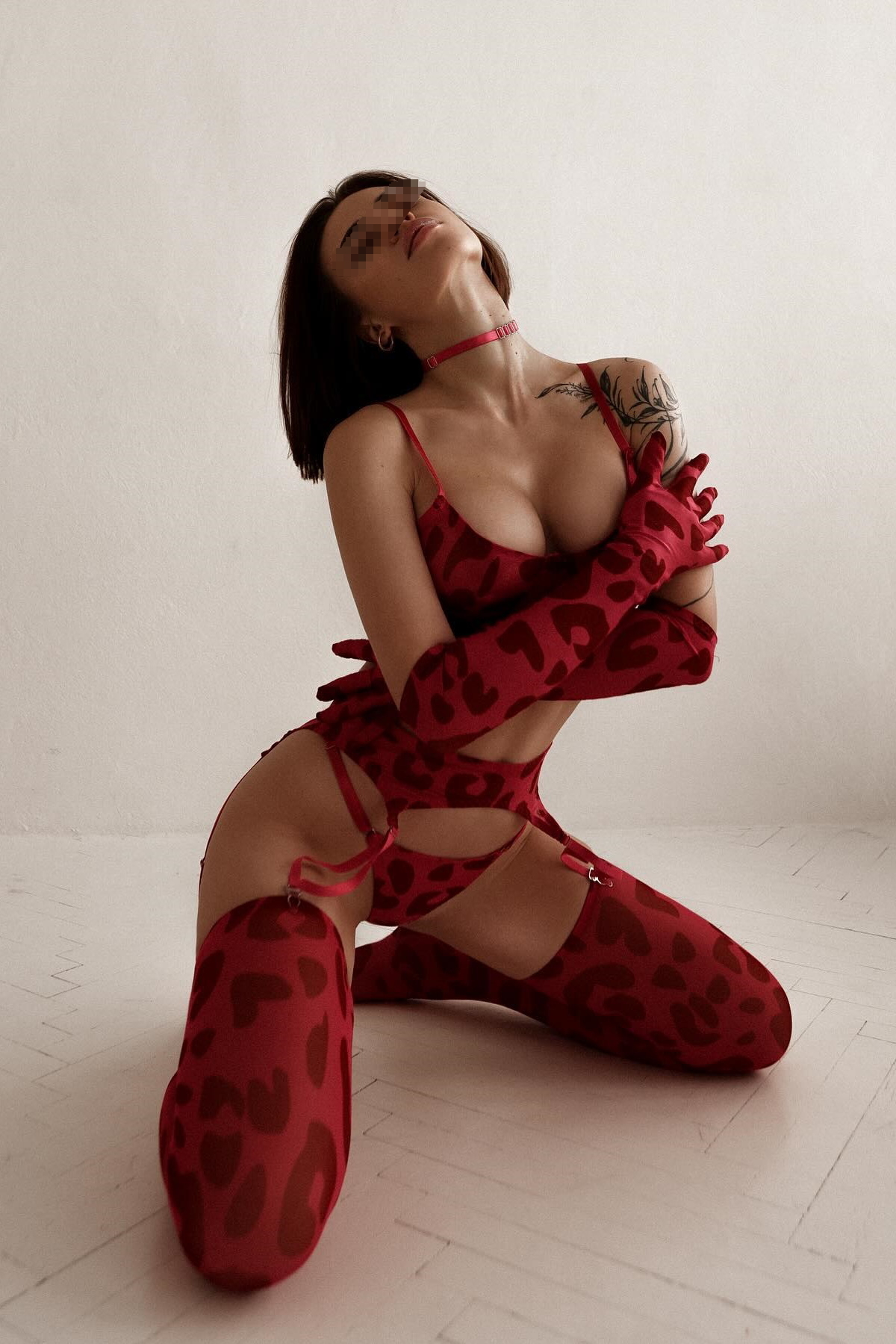 Алла индивидуалка Питера у метро Петроградская индивидуалки интимный